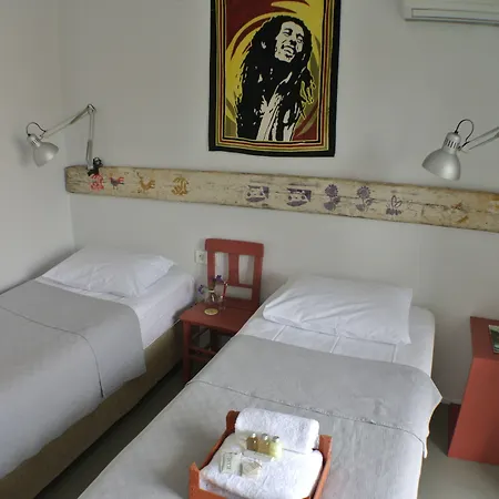 Yucca Bed & Breakfast 3*