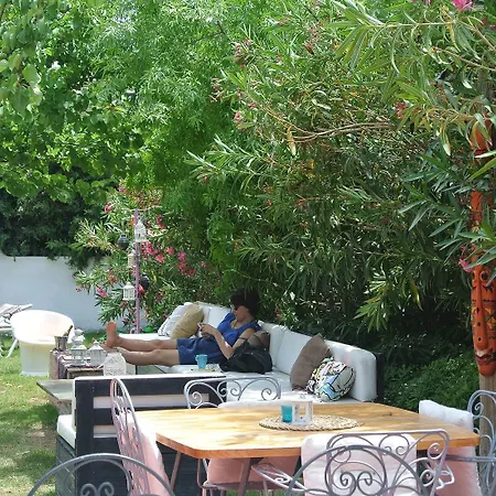 ベッド・アンド・ブレックファスト Yucca